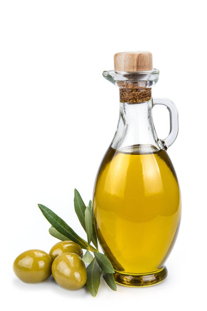 Gutes Olivenöl kaufen und Gerichte perfekt verfeinern